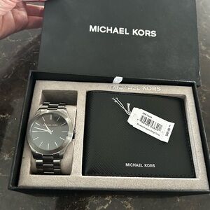 Michael Kors Silver and Black Watch and Wallet Set
